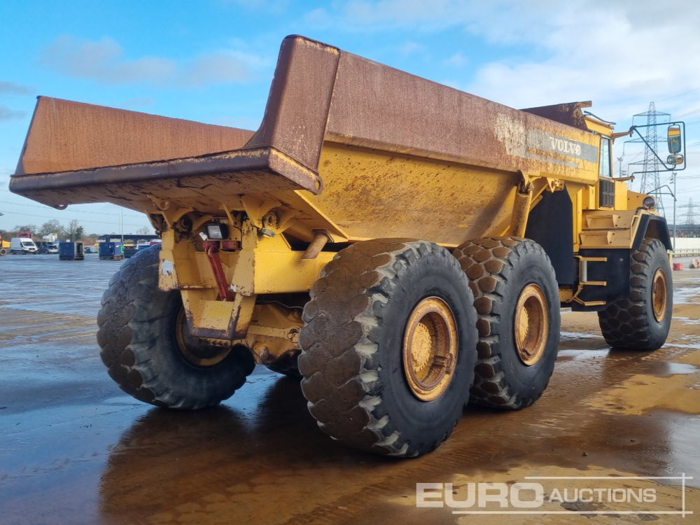 Volvo A35C - Artikulētias pašizgāzējs: foto 5 Volvo A35C - Artikulētias pašizgāzējs: foto 5
