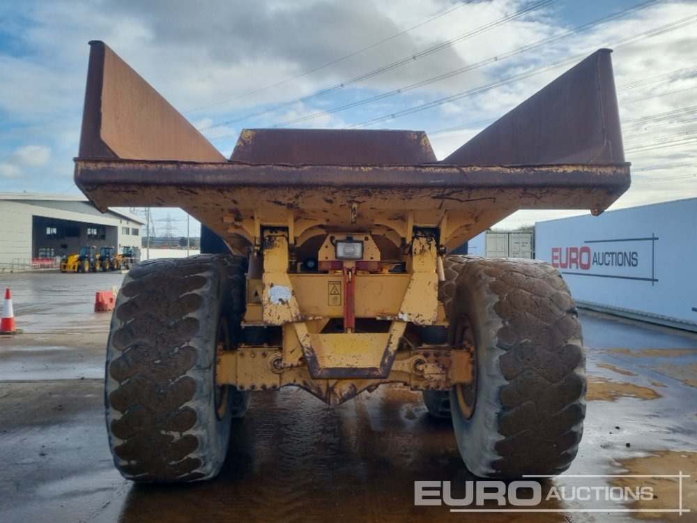 Volvo A35C - Artikulētias pašizgāzējs: foto 4 Volvo A35C - Artikulētias pašizgāzējs: foto 4