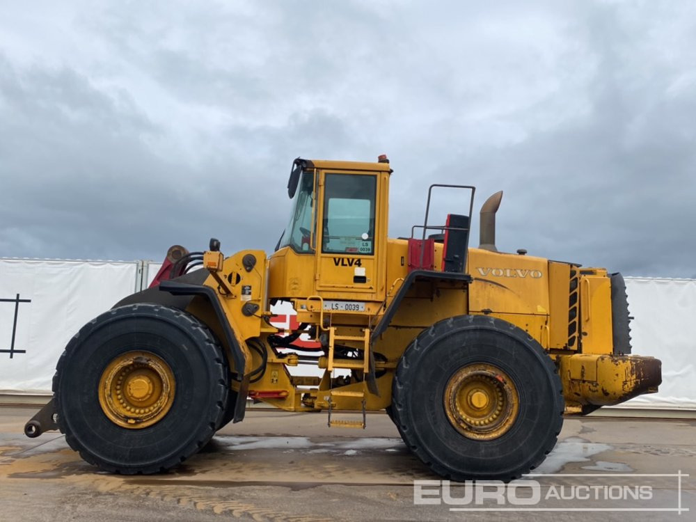 Volvo L220E - Riteņu iekrāvējs: foto 2 Volvo L220E - Riteņu iekrāvējs: foto 2