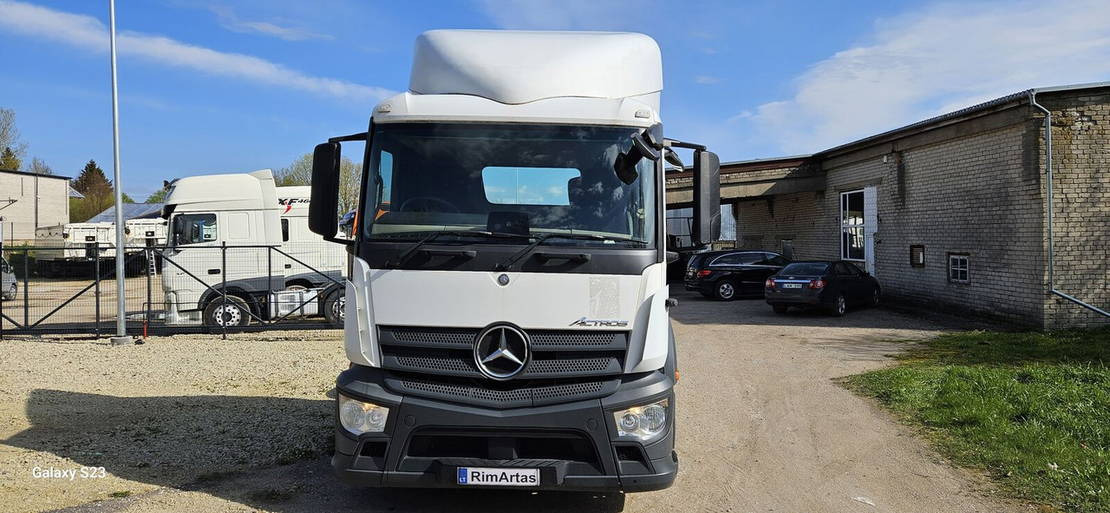 Mercedes-Benz Actros 2540 - Vilcējs: foto 5 Mercedes-Benz Actros 2540 - Vilcējs: foto 5