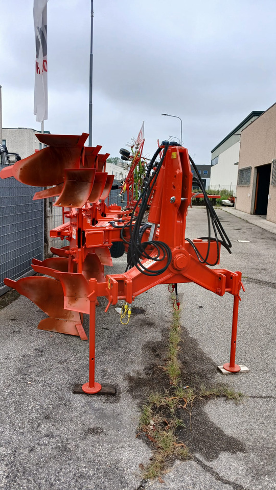 Aratro Trivomere nuovo Spada e Gatti T35FR12DVEX - Arkls: foto 3 Aratro Trivomere nuovo Spada e Gatti T35FR12DVEX - Arkls: foto 3