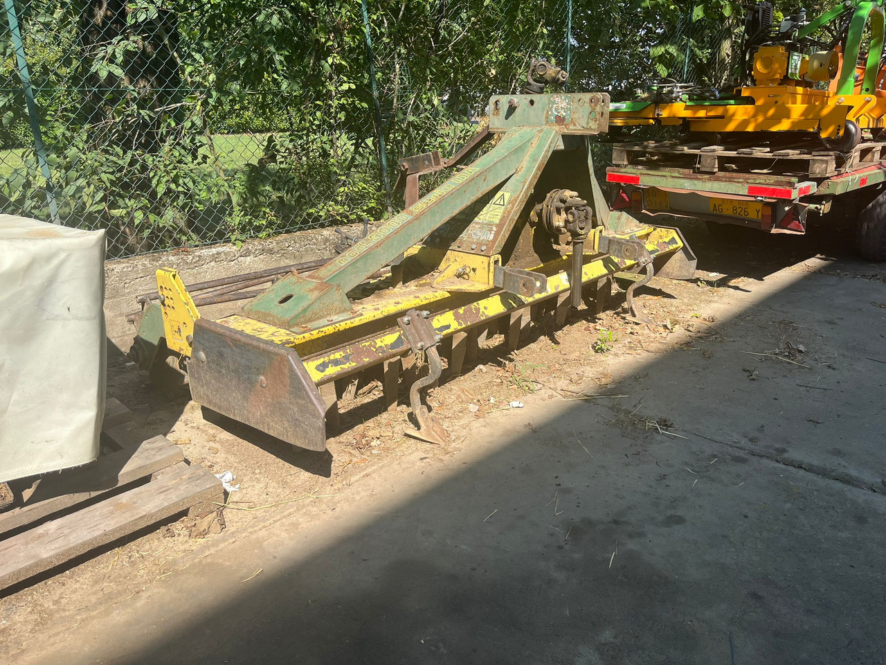 Erpice rotante usato Moreni - Vertikālā augsnes frēze: foto 2 Erpice rotante usato Moreni - Vertikālā augsnes frēze: foto 2