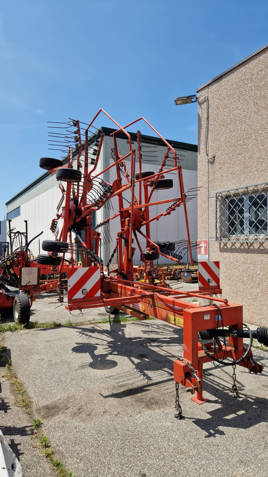 Ranghinatore usato Kuhn GA 7301 - Vālotājs/ Ārdītājs: foto 1 Ranghinatore usato Kuhn GA 7301 - Vālotājs/ Ārdītājs: foto 1