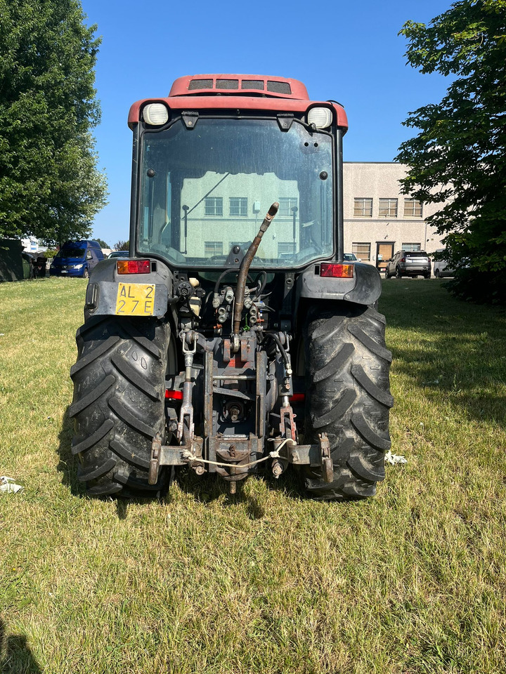 Trattore usato New Holland TNF90 - Traktors: foto 3 Trattore usato New Holland TNF90 - Traktors: foto 3