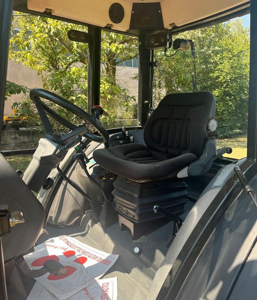 Trattore usato Same DORADO 70 DT - Traktors: foto 5 Trattore usato Same DORADO 70 DT - Traktors: foto 5