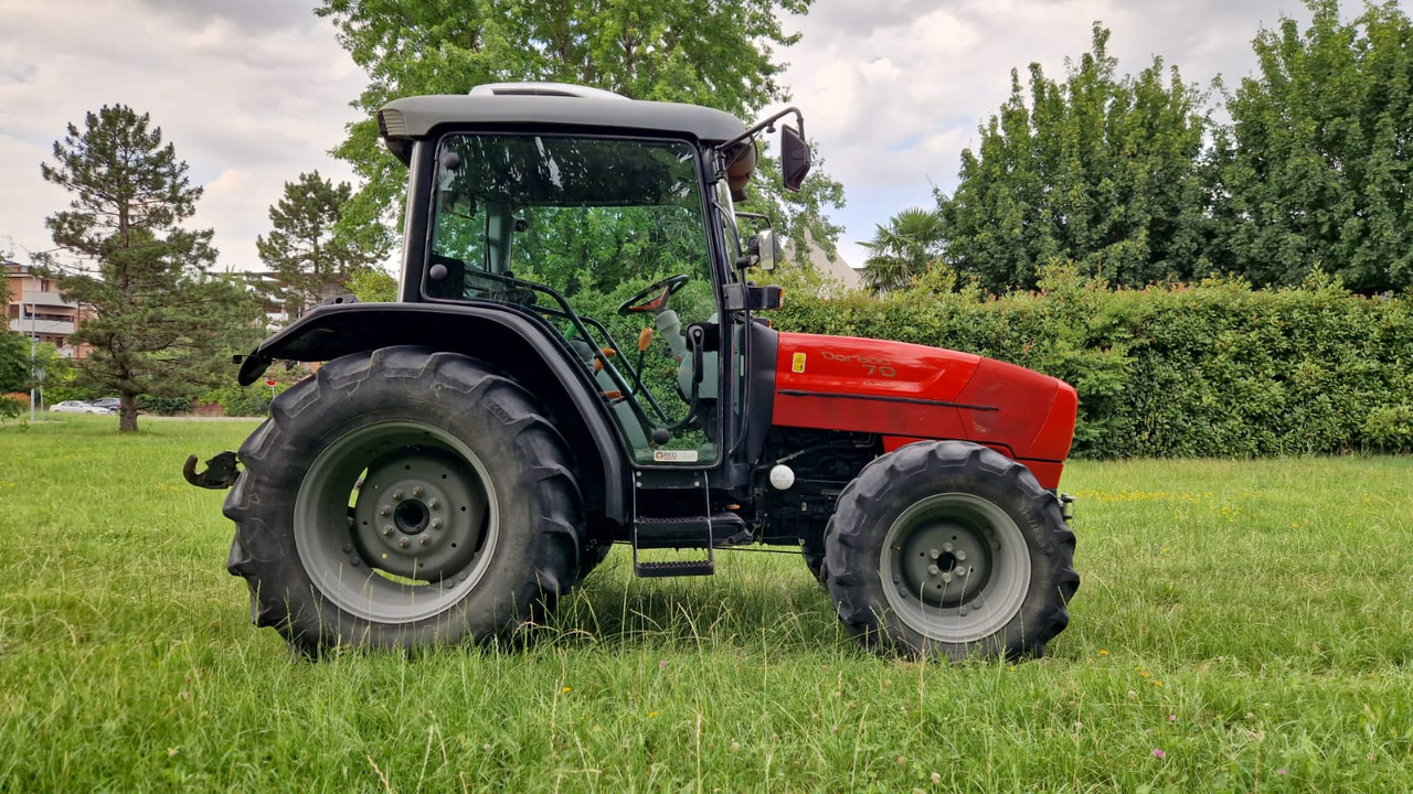 Trattore usato Same Dorado 70 Classic - Traktors: foto 3 Trattore usato Same Dorado 70 Classic - Traktors: foto 3