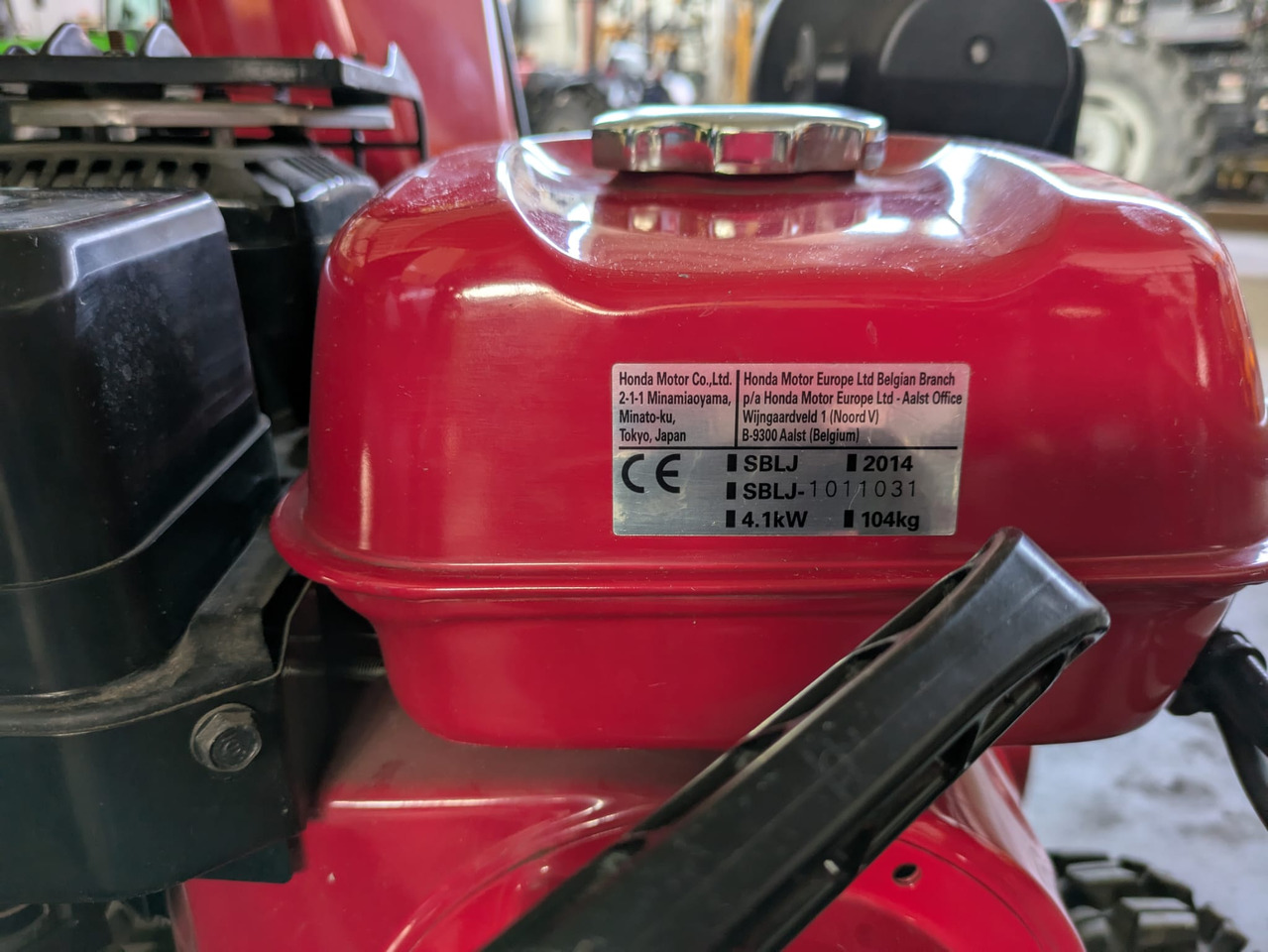 Turbina spazzaneve usata Honda HSS 760 - Dārza tehnika: foto 3 Turbina spazzaneve usata Honda HSS 760 - Dārza tehnika: foto 3