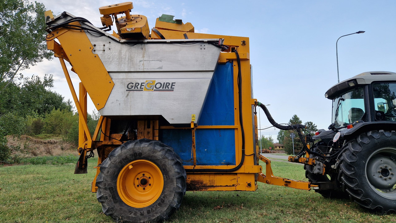 Vendemmiatrice usata Grégoire G60I - Vīnogu mašīna: foto 1 Vendemmiatrice usata Grégoire G60I - Vīnogu mašīna: foto 1