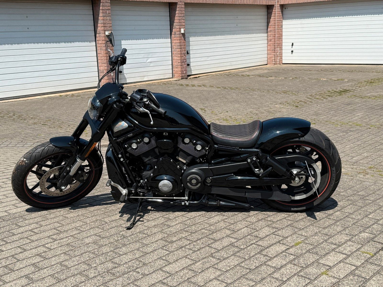 Harley-Davidson Night Rod - Motocikls: foto 3 Harley-Davidson Night Rod - Motocikls: foto 3