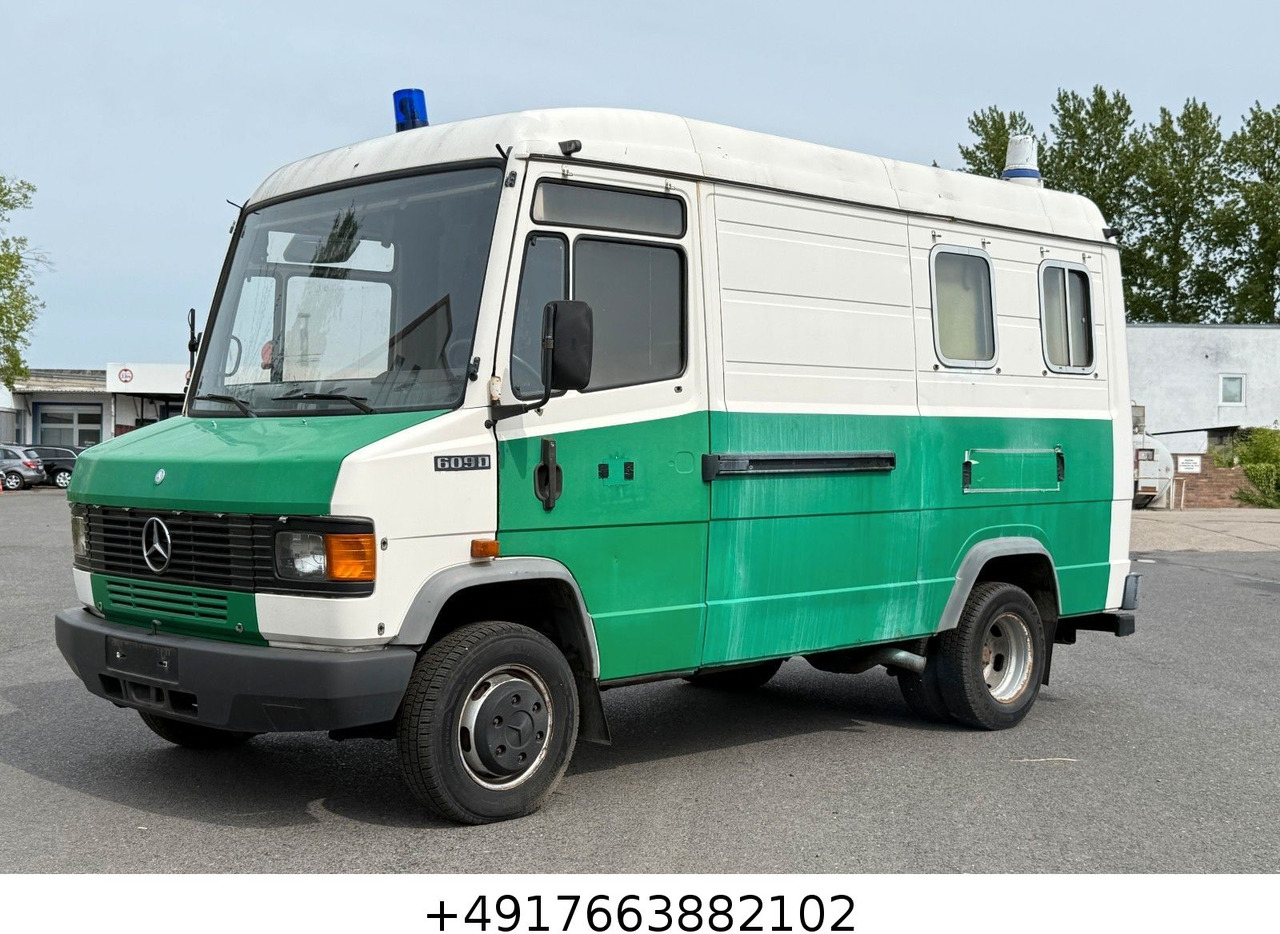 Mercedes-Benz Vario 609D/Manschaftswagen - Kravas mikroautobuss: foto 1 Mercedes-Benz Vario 609D/Manschaftswagen - Kravas mikroautobuss: foto 1