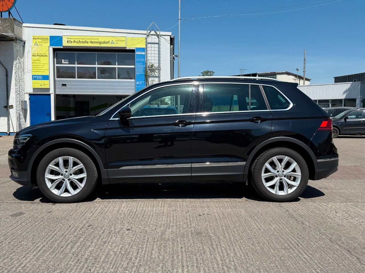 Volkswagen Tiguan Highline/Vi.Cockpit/Dynaudio/Individual - SUV: foto 5 Volkswagen Tiguan Highline/Vi.Cockpit/Dynaudio/Individual - SUV: foto 5