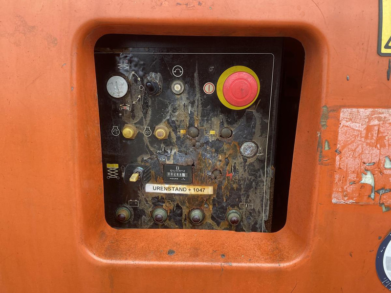 Šķērveida pacēlājs JLG 3394RT, Schaar hoogwerker, 4x4: foto 8