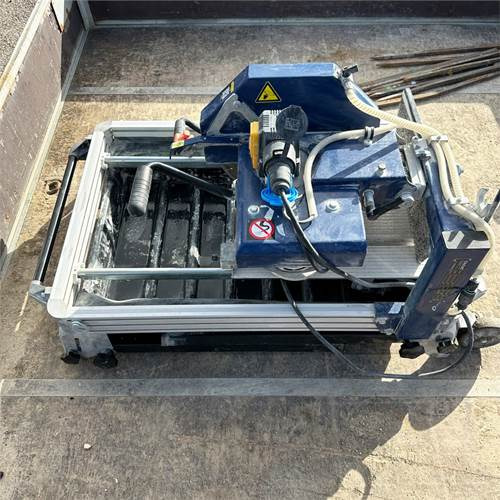 ABC Carat T-3510 - Asfalta ieklāšanas tehnika: foto 4 ABC Carat T-3510 - Asfalta ieklāšanas tehnika: foto 4