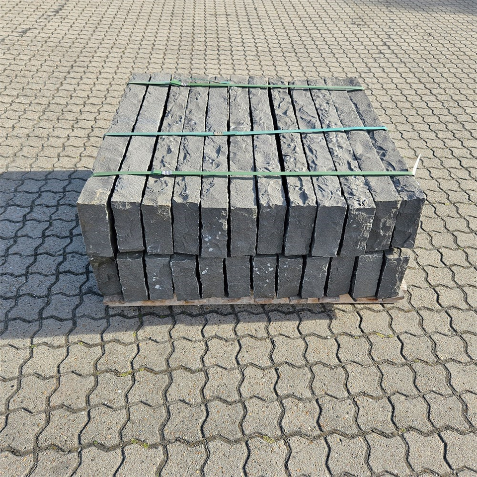 ABC Sort basalt kantsten - Instrument/ Aprīkojums: foto 3 ABC Sort basalt kantsten - Instrument/ Aprīkojums: foto 3