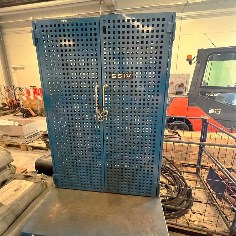 Garāžu aprīkojums ABC Tools and workshop equipment / Værktøj og værkstedsudstyr.: foto 15