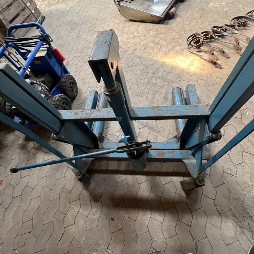 AC Hydraulic WT 1000 - Darbagalds: foto 3 AC Hydraulic WT 1000 - Darbagalds: foto 3