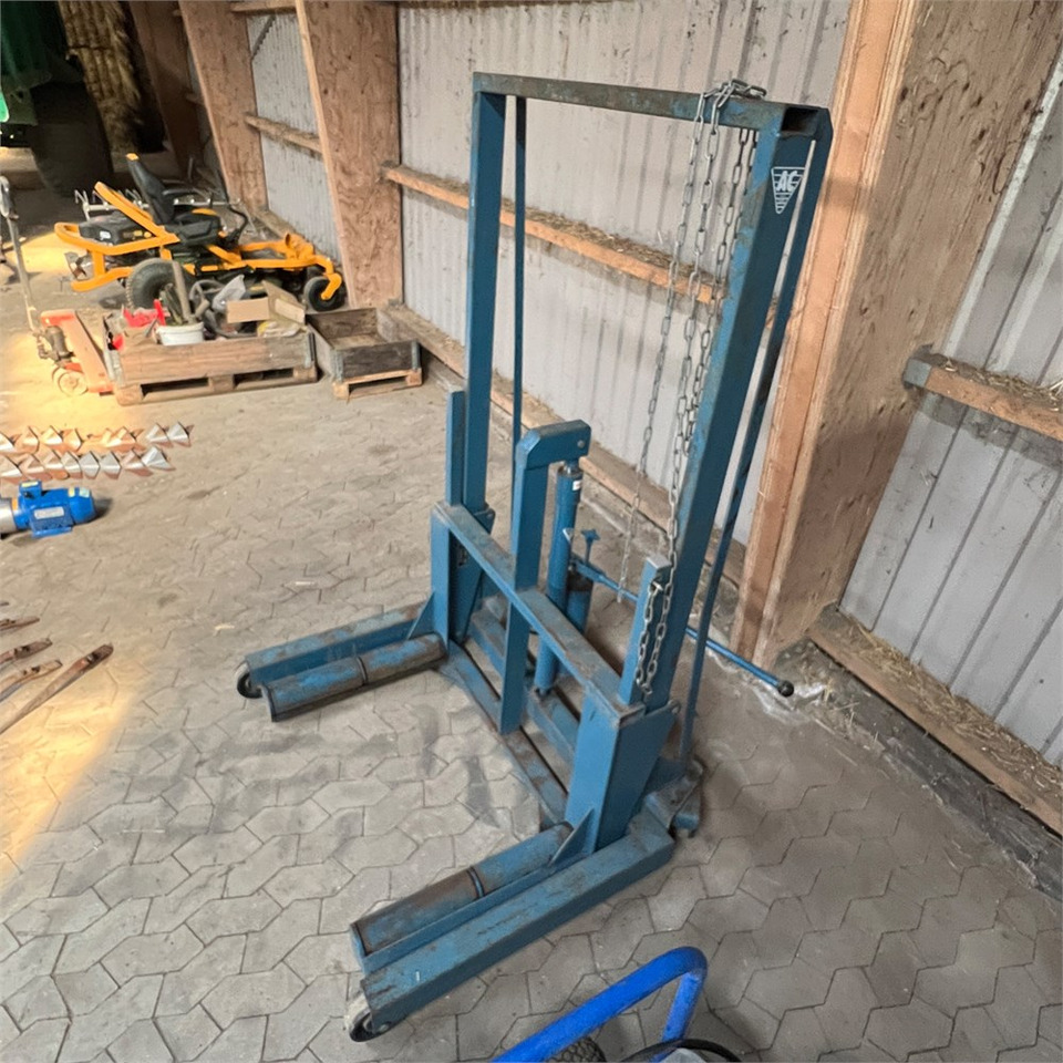 AC Hydraulic WT 1000 - Darbagalds: foto 2 AC Hydraulic WT 1000 - Darbagalds: foto 2