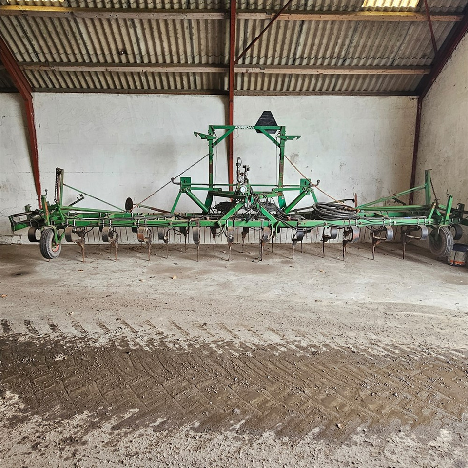 Agrodan Nedfælder - Mēslošanas tehnika: foto 2 Agrodan Nedfælder - Mēslošanas tehnika: foto 2