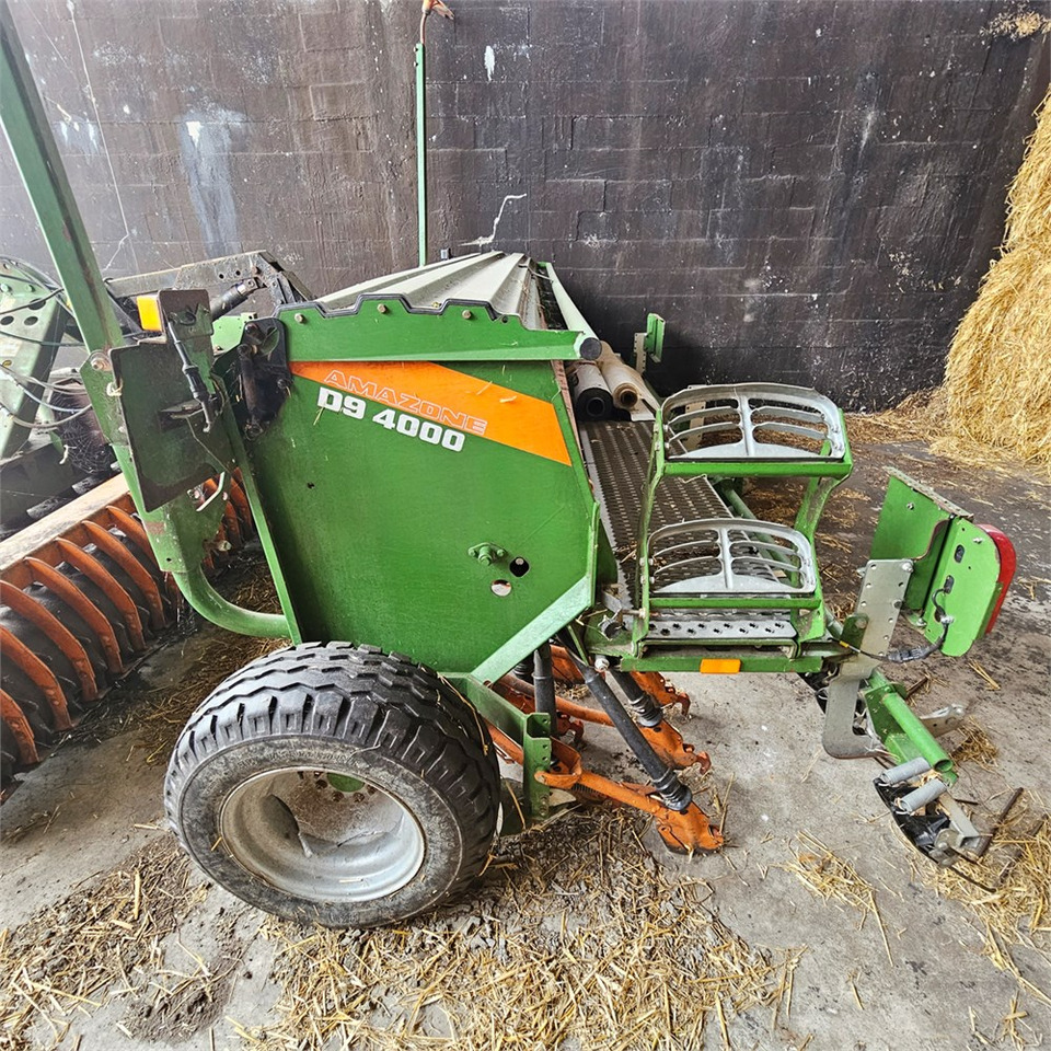 Amazone D9 4000 Super - KG 402 - Sēšanas tehnika: foto 5 Amazone D9 4000 Super - KG 402 - Sēšanas tehnika: foto 5