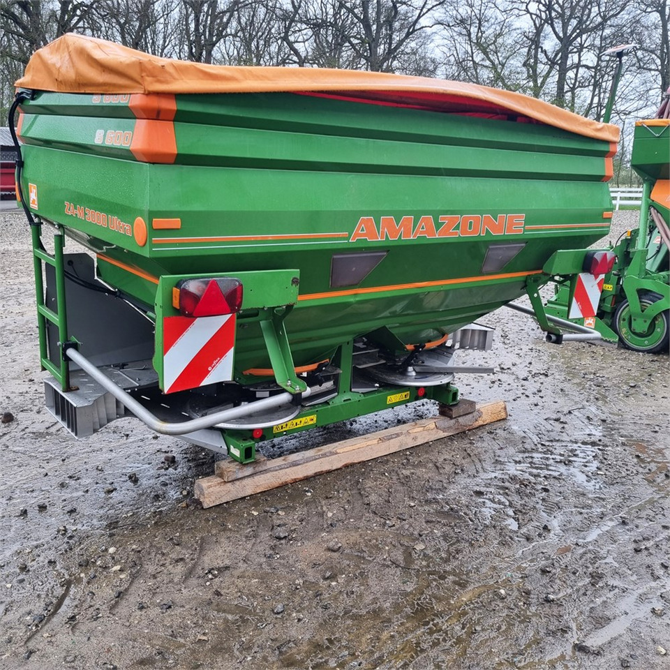 Amazone S 600 ZA-M 3000 ultra - Mēslošanas tehnika: foto 1 Amazone S 600 ZA-M 3000 ultra - Mēslošanas tehnika: foto 1