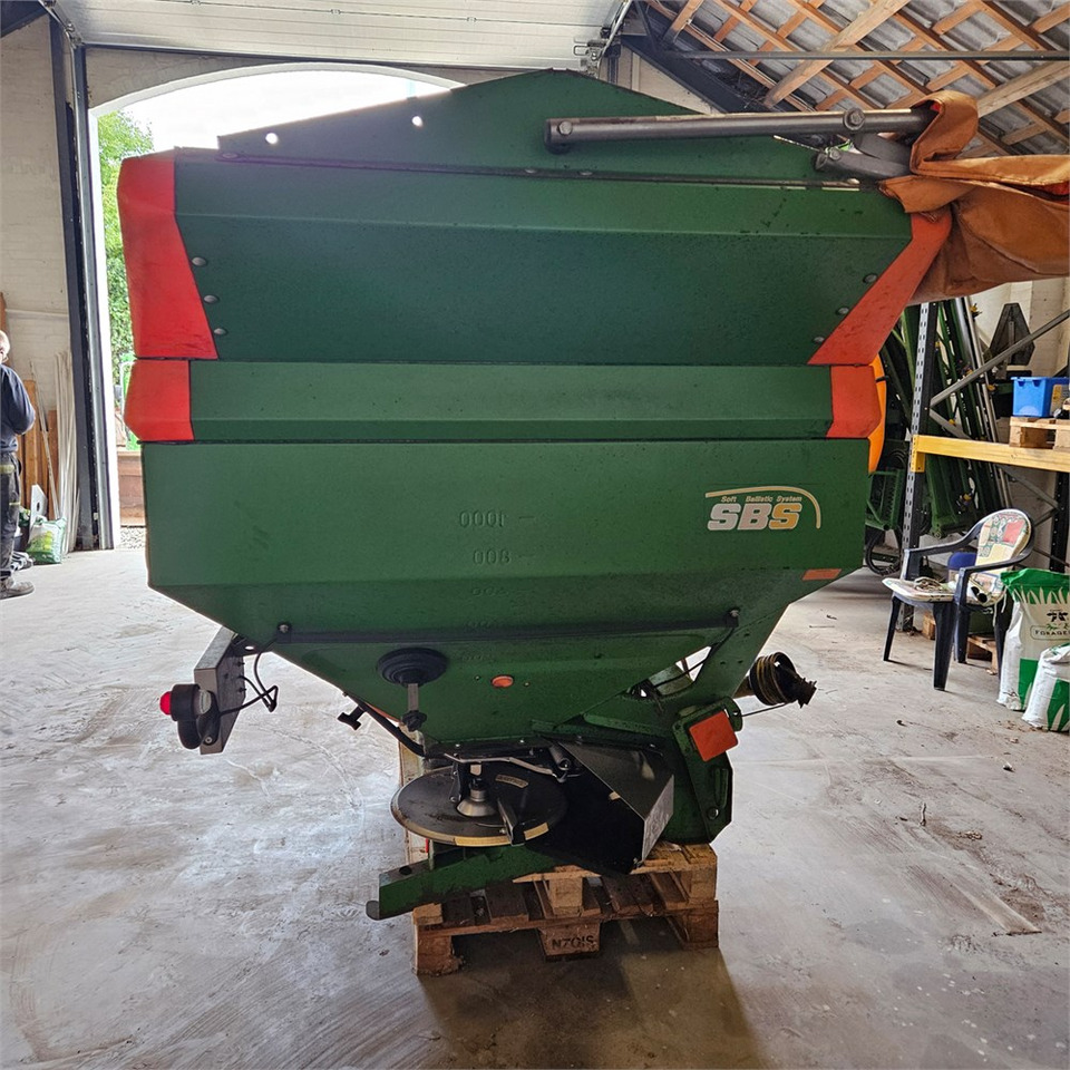 Amazone ZA-M 1500 - Mēslošanas tehnika: foto 4 Amazone ZA-M 1500 - Mēslošanas tehnika: foto 4