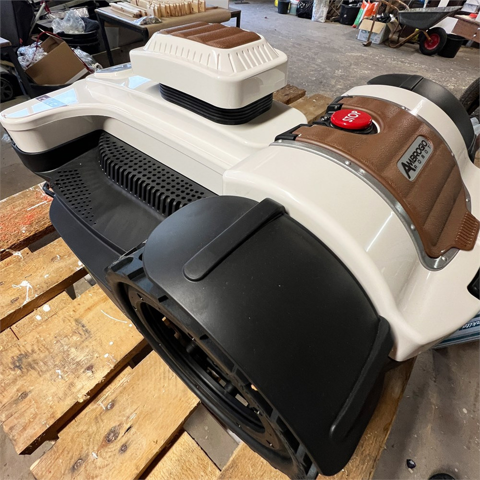 Ambrogio 4.36 Elite Ultra - Zāles pļāvējs: foto 5 Ambrogio 4.36 Elite Ultra - Zāles pļāvējs: foto 5