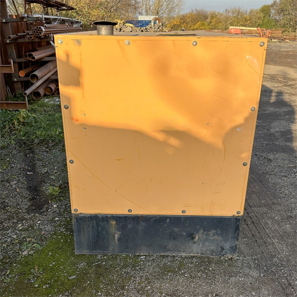 Atlas Copco DPS 60 - Elektroģenerators: foto 5 Atlas Copco DPS 60 - Elektroģenerators: foto 5