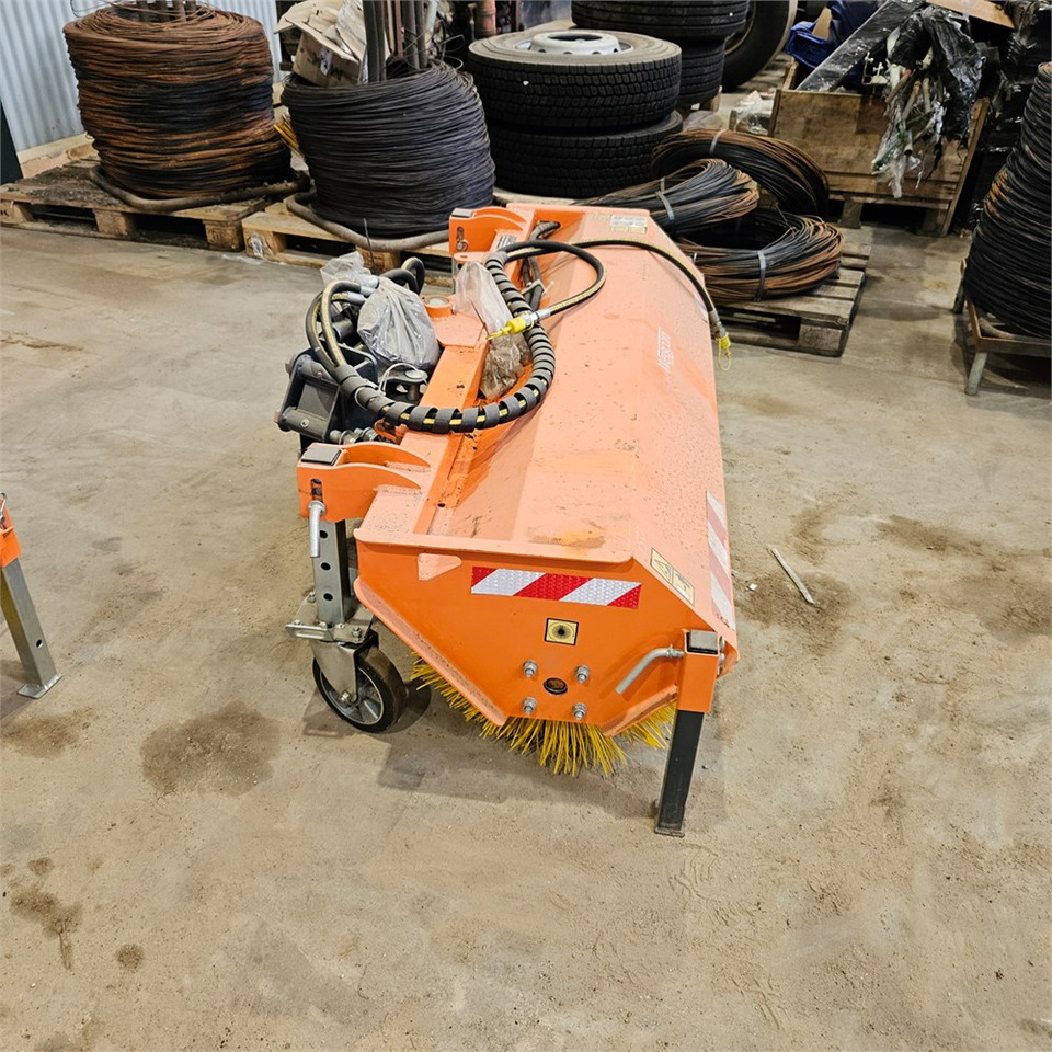 BM ZE150 - Birste: foto 2 BM ZE150 - Birste: foto 2