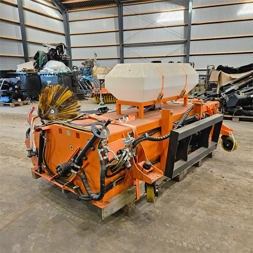 BM ZMC240 - Birste: foto 4 BM ZMC240 - Birste: foto 4