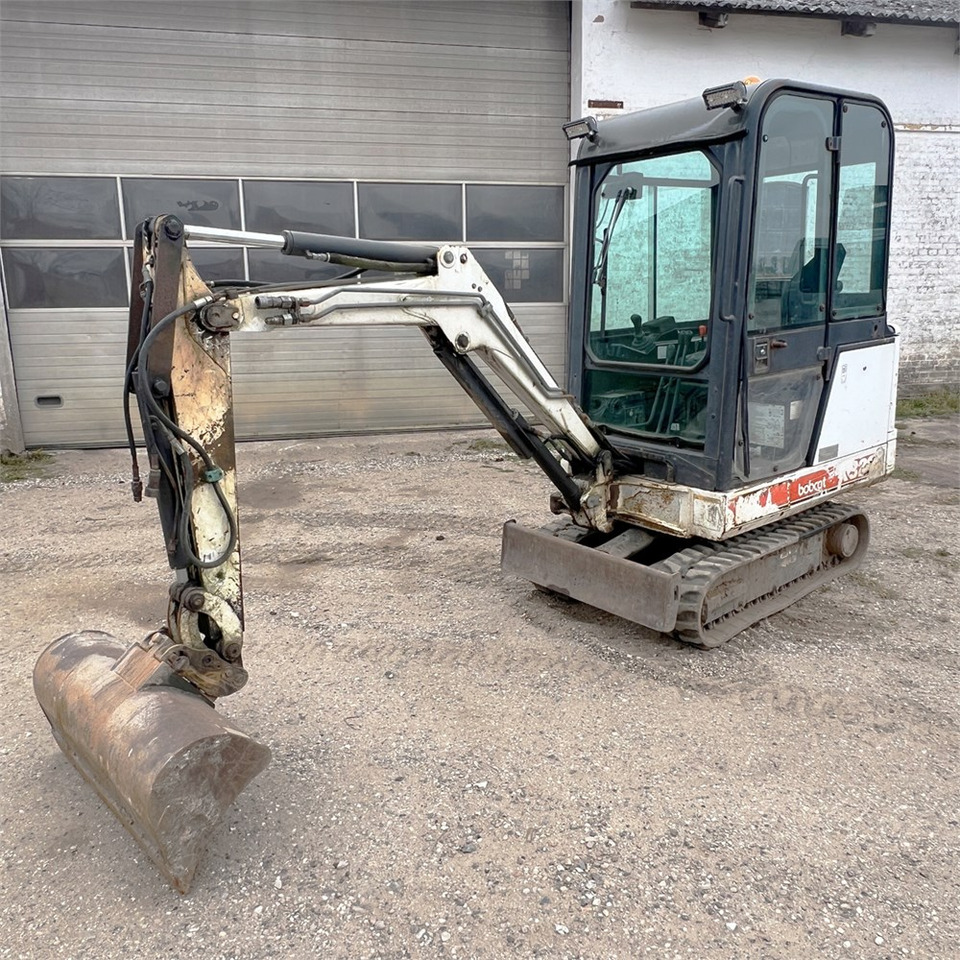Bobcat 320 - Mini-ekskavators: foto 3 Bobcat 320 - Mini-ekskavators: foto 3
