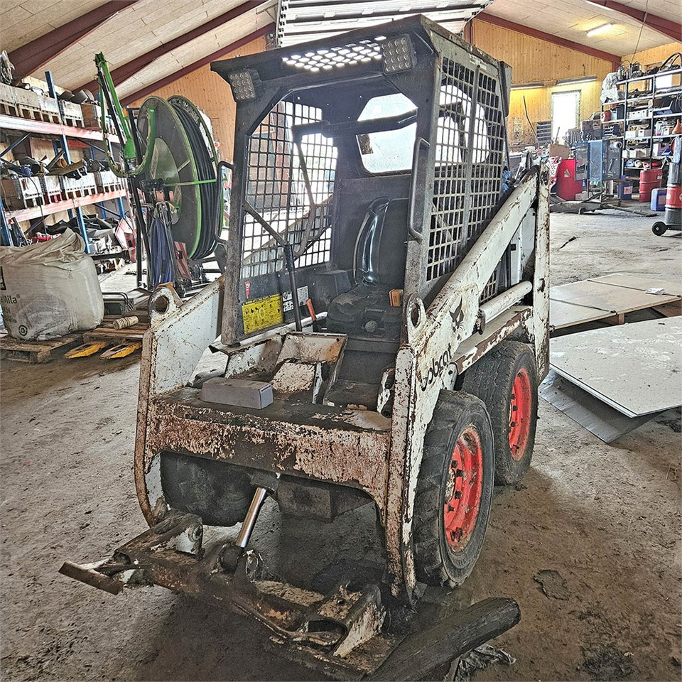 Bobcat 543 - Kompaktiekrāvējs: foto 2 Bobcat 543 - Kompaktiekrāvējs: foto 2