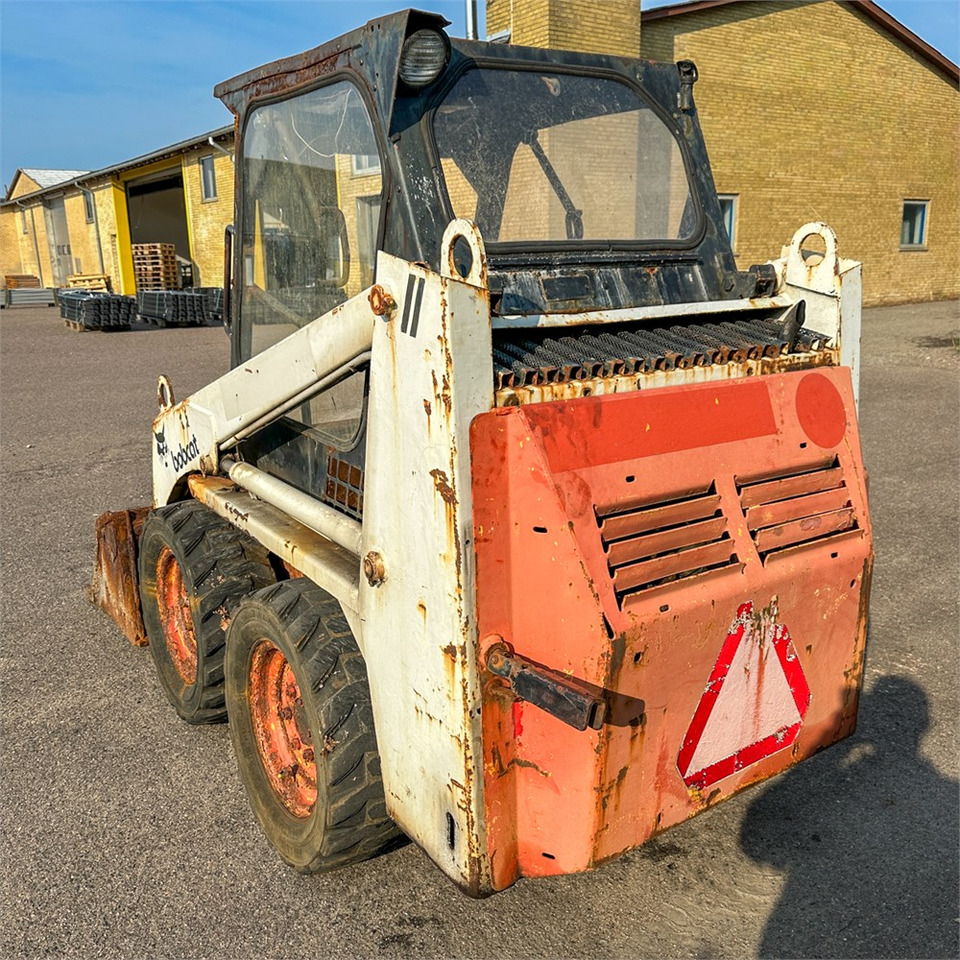 Bobcat 543 - Kompaktiekrāvējs: foto 3 Bobcat 543 - Kompaktiekrāvējs: foto 3