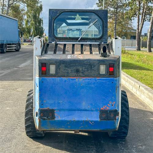Bobcat 753 - Kompaktiekrāvējs: foto 5 Bobcat 753 - Kompaktiekrāvējs: foto 5