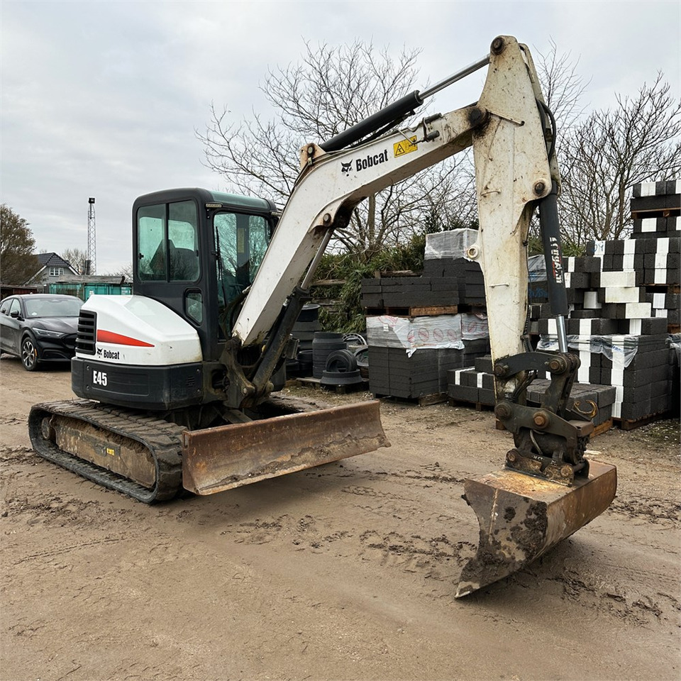 Bobcat E45 - Mini-ekskavators: foto 4 Bobcat E45 - Mini-ekskavators: foto 4