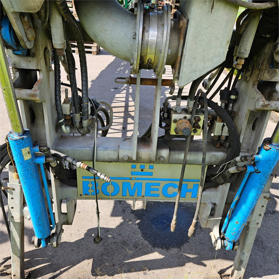Bomech 615-003 - Mēslošanas tehnika: foto 4 Bomech 615-003 - Mēslošanas tehnika: foto 4