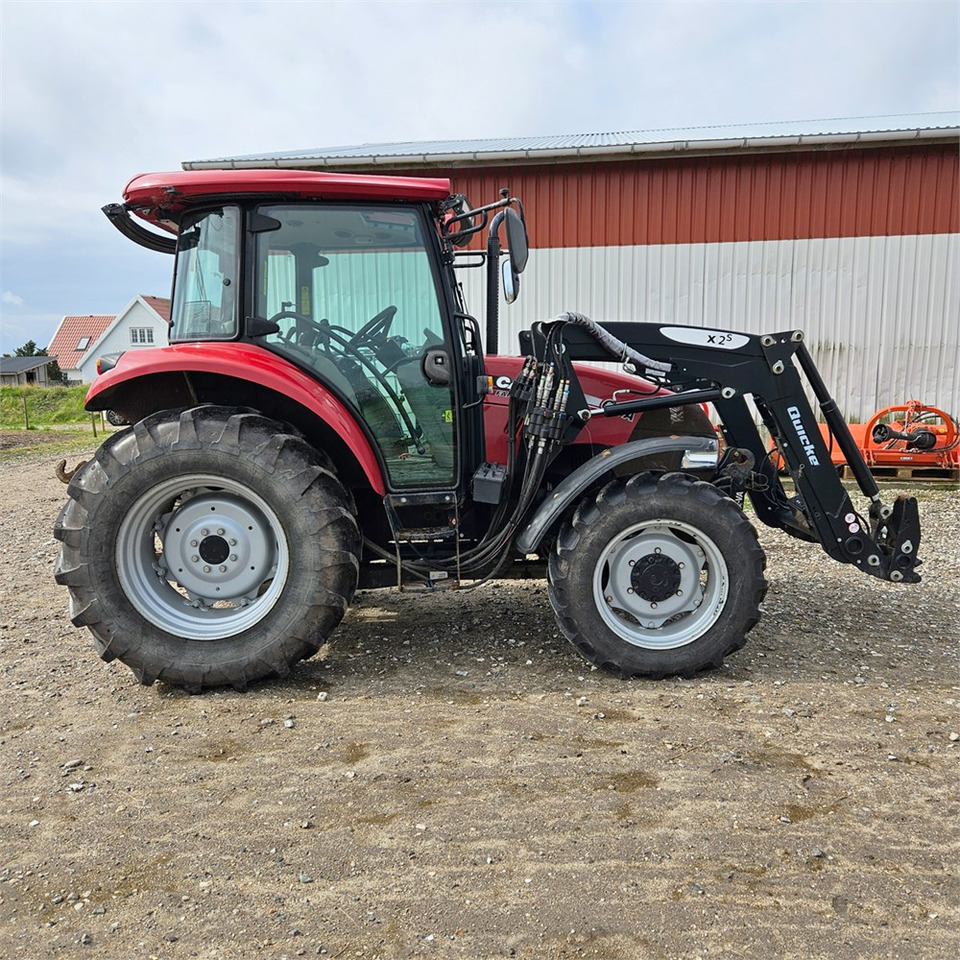 CASE IH Farmall 65A - Traktors: foto 5 CASE IH Farmall 65A - Traktors: foto 5