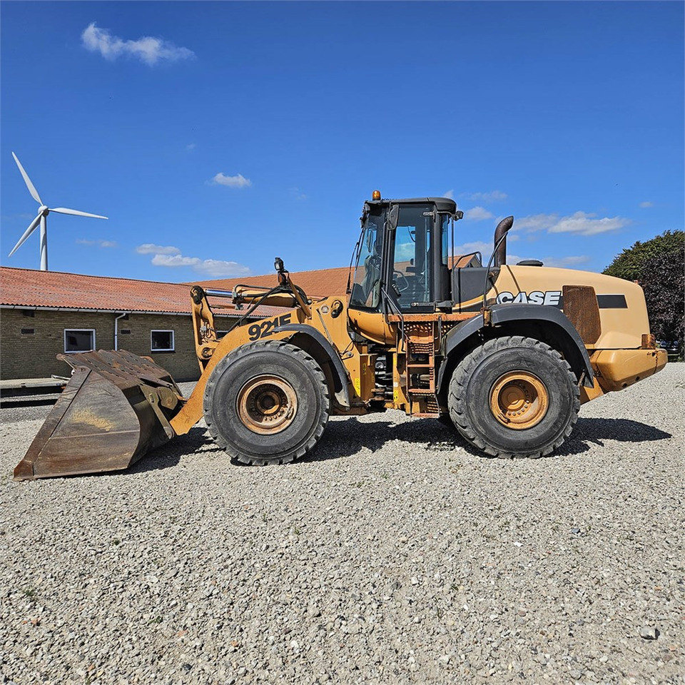 Case 921 E - Riteņu iekrāvējs: foto 1 Case 921 E - Riteņu iekrāvējs: foto 1