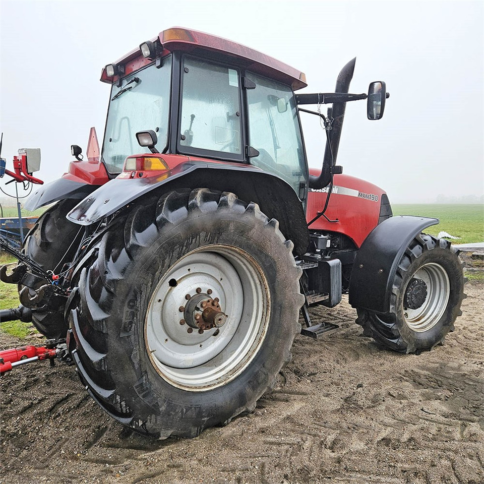 Case MXM 190 Maxxum - Traktors: foto 3 Case MXM 190 Maxxum - Traktors: foto 3