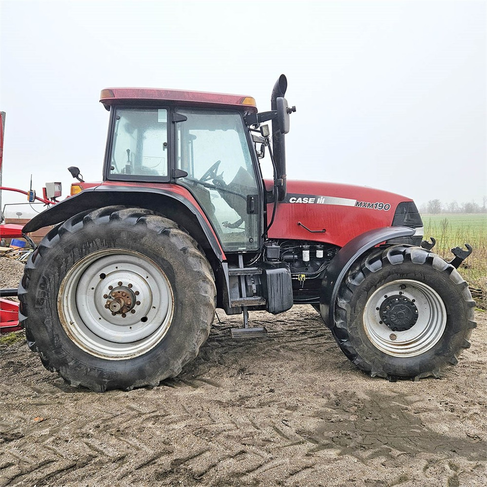 Case MXM 190 Maxxum - Traktors: foto 2 Case MXM 190 Maxxum - Traktors: foto 2