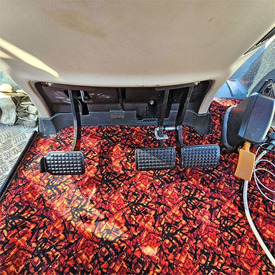 Traktors Case Optum 300 CVX: foto 29