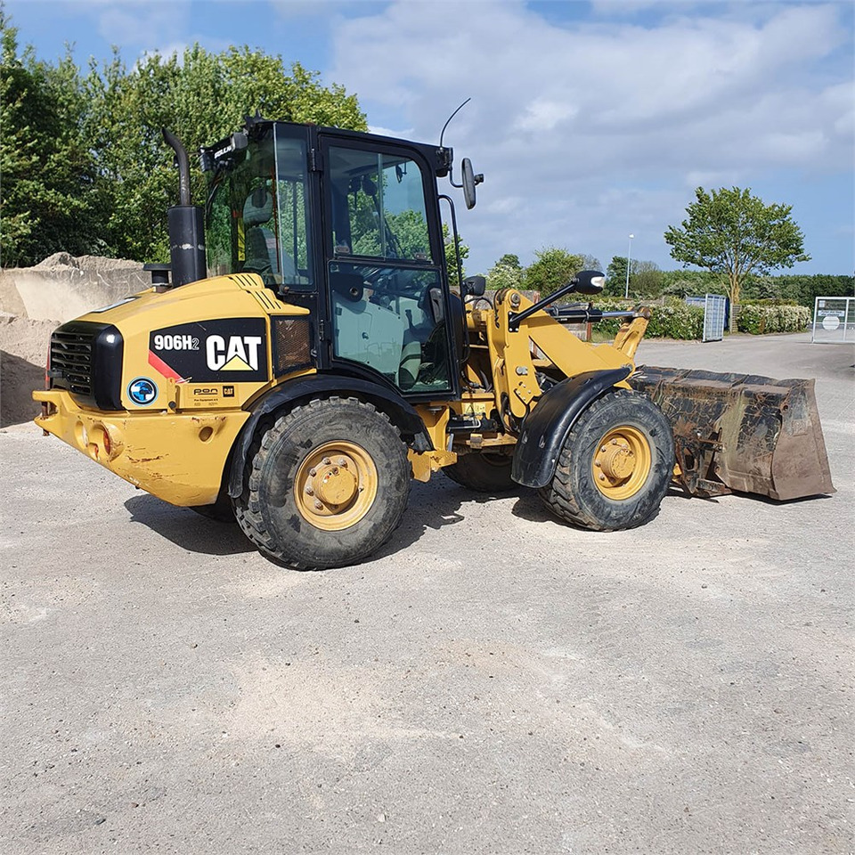 Riteņu iekrāvējs Caterpillar 906 H2: foto 9
