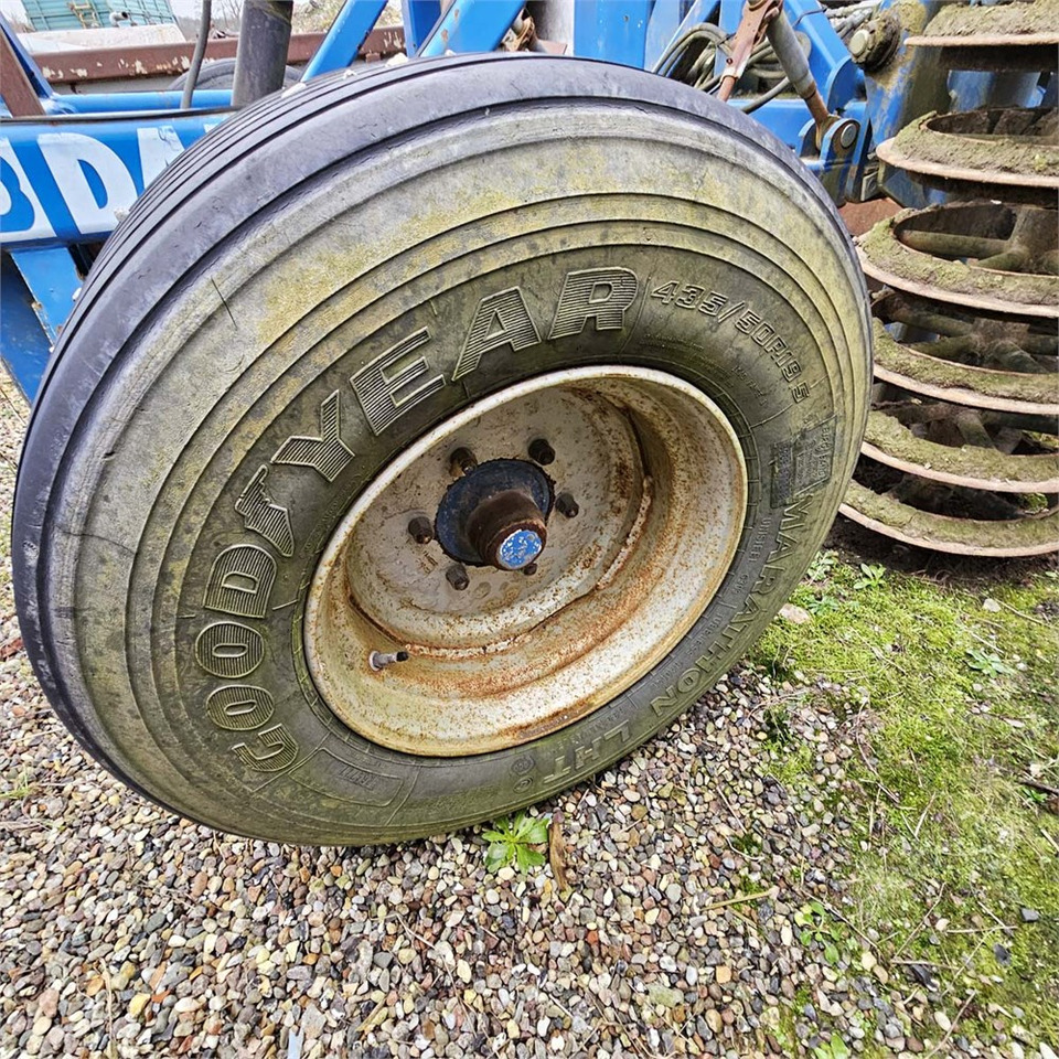 Augsnes apstrādes tehnika Dalbo 3 m: foto 18