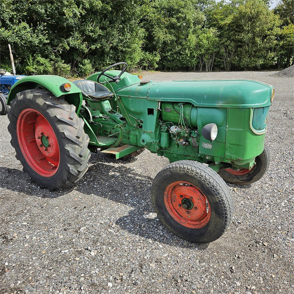 Deutz D4005 - Traktors: foto 2 Deutz D4005 - Traktors: foto 2