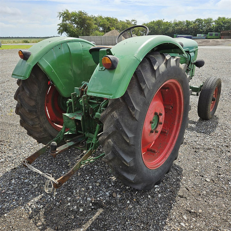 Deutz D4005 - Traktors: foto 4 Deutz D4005 - Traktors: foto 4