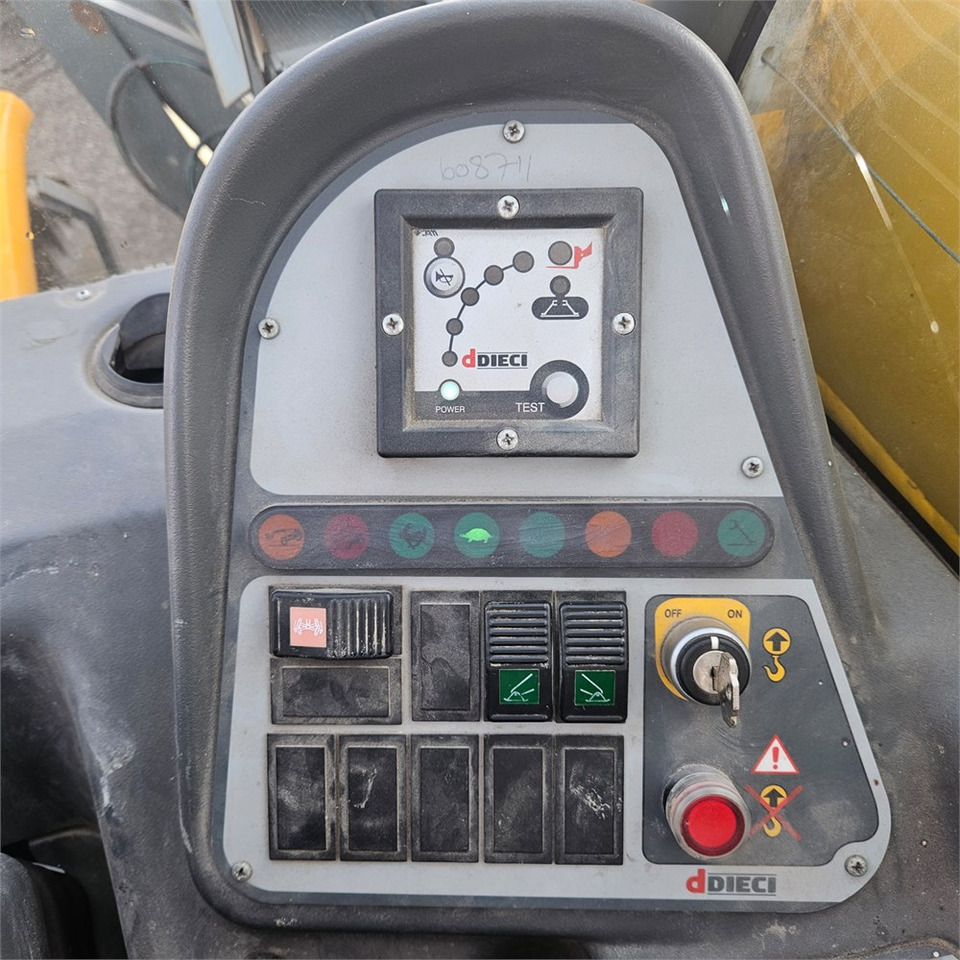 Teleskopiskais iekrāvējs Dieci 40.17 Carus 178: foto 16