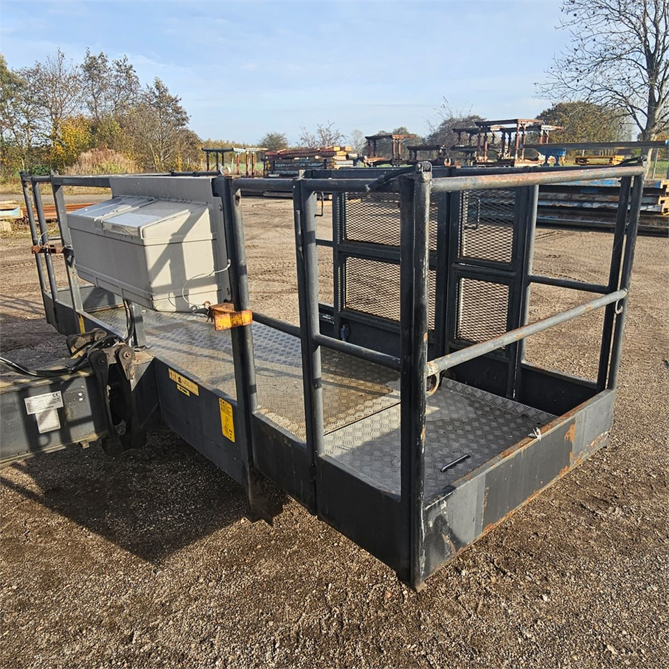 Teleskopiskais iekrāvējs Dieci 40.17 Carus 178: foto 25