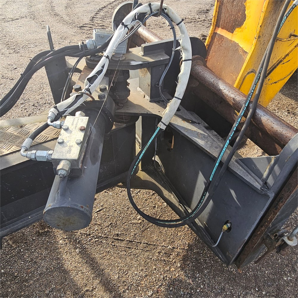 Teleskopiskais iekrāvējs Dieci 40.17 Carus 178: foto 29