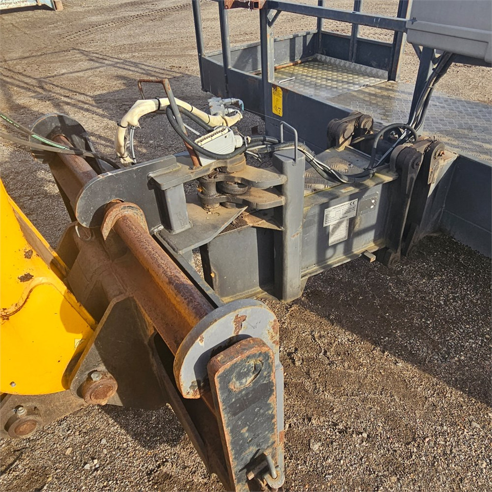 Teleskopiskais iekrāvējs Dieci 40.17 Carus 178: foto 28