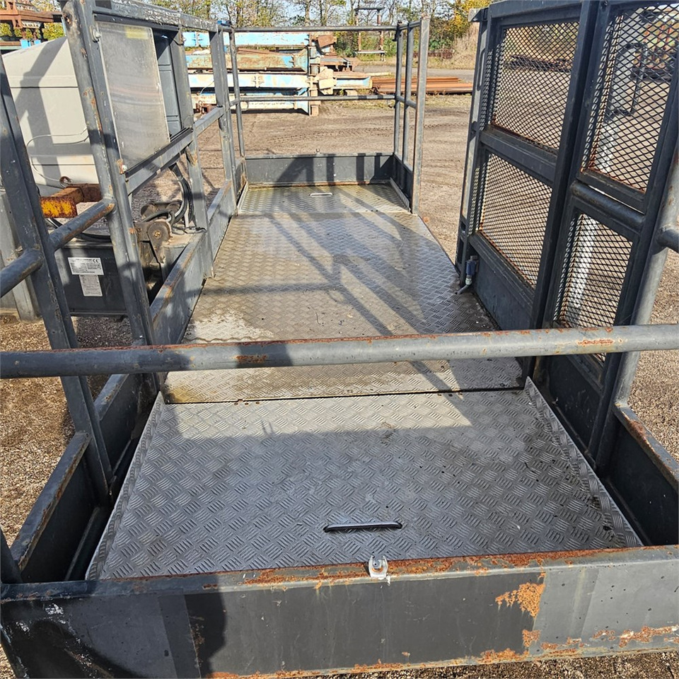 Teleskopiskais iekrāvējs Dieci 40.17 Carus 178: foto 33