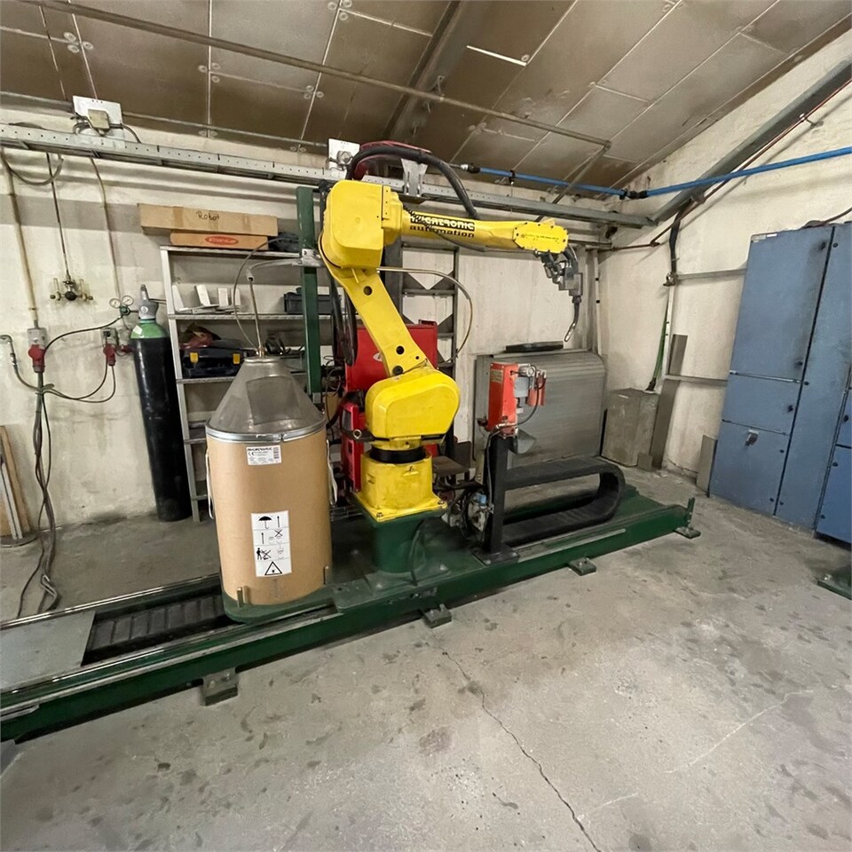 Fanuc Robot ARC Mate 120 iB - Metināšanas iekārtas: foto 3 Fanuc Robot ARC Mate 120 iB - Metināšanas iekārtas: foto 3